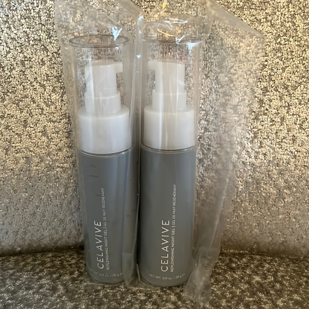 Usana Celavive Night Replenishing Gel x 2 .9oz NEW